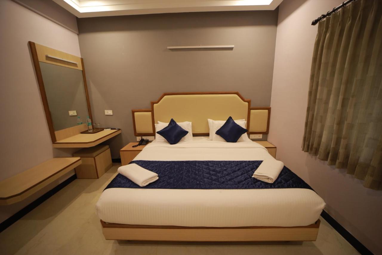 Majestic Hotel Madurai Exterior foto